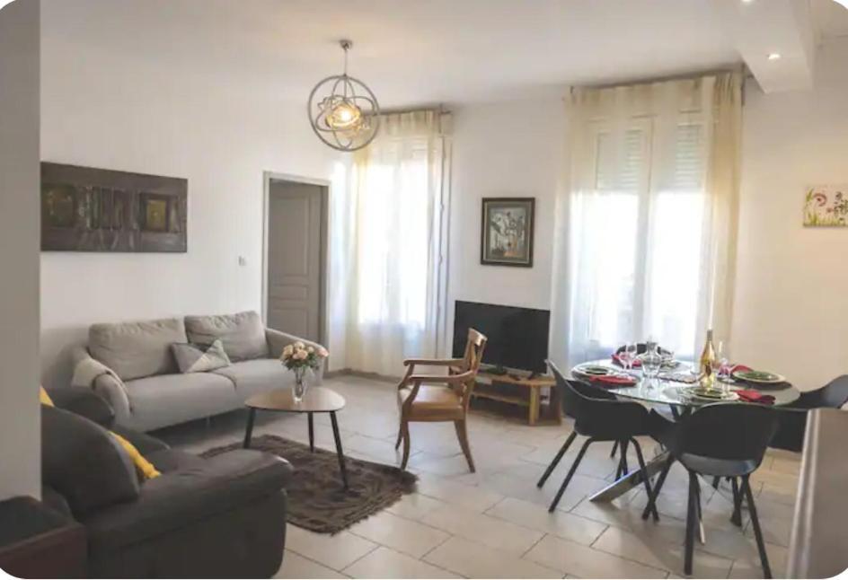 Saëns 2-T4 de plein pied avec balcon - Garage privé optionnel - Centre historique et plages à 16km ! Béziers Extérieur photo